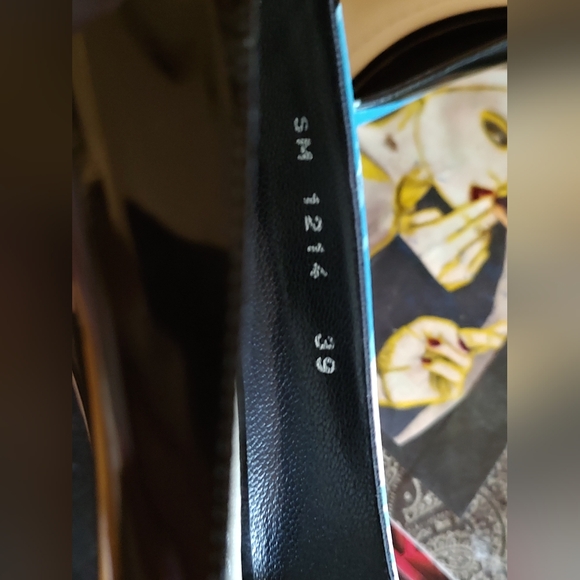 Christian Dior Like New color block heels / pumps blue and black leather - Picture 8 of 12